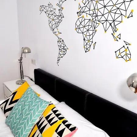 Apartment Santisima Faz *